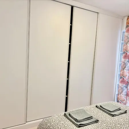 Portalet Cojocaru * קלפה